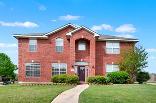 509 Lochwood Drive, Murphy, TX 75094