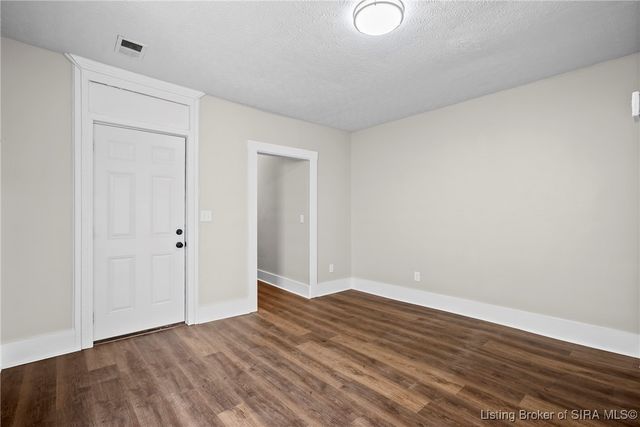 1808 Culbertson Avenue, New Albany, IN 47150