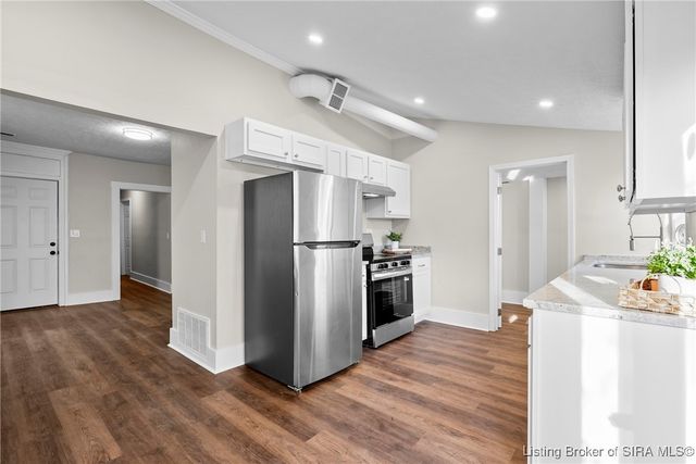 1808 Culbertson Avenue, New Albany, IN 47150