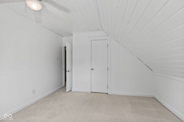 21911 Riverwood Avenue, Noblesville, IN 46062