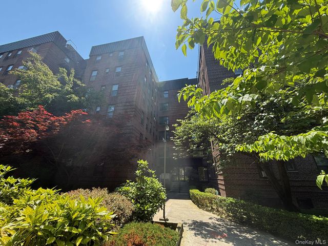 2232 Brigham Street 3H, Brooklyn, NY 11229