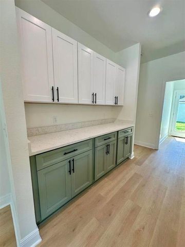 210 Marshall Street, Quincy, FL 32351