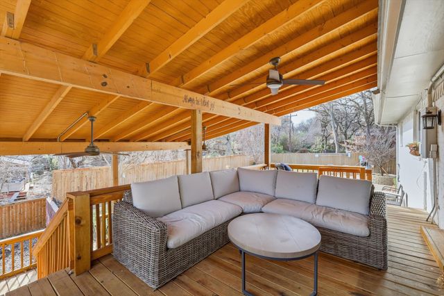 2703 Chinquapin Oak Lane, Arlington, TX 76012