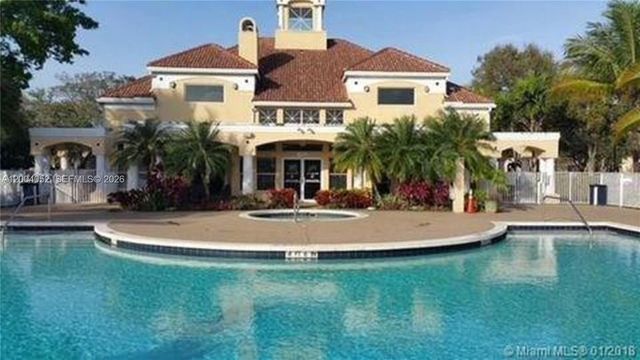 2361 NW 33rd St 616, Oakland Park, FL 33309