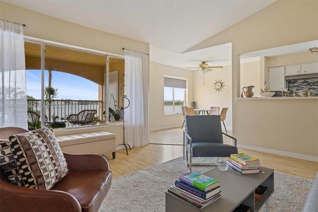 2361 NW 33rd St 616, Oakland Park, FL 33309