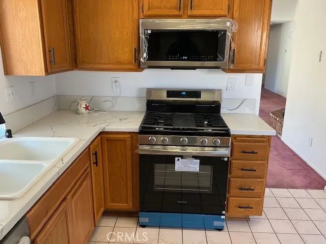 12873 Cobalt Road, Victorville, CA 92392