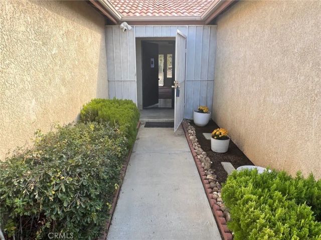 12873 Cobalt Road, Victorville, CA 92392