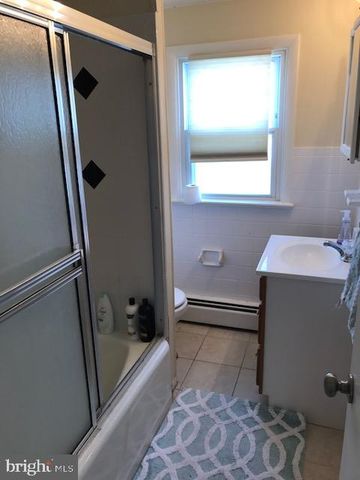509 MAPLE ST, Conshohocken, PA 19428