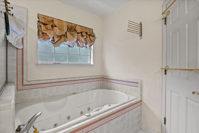 3012 Hawks Landing Drive, Tallahassee, FL 32309