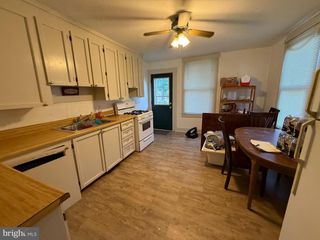 92 PENNSYLVANIA AVE, Westminster, MD 21157
