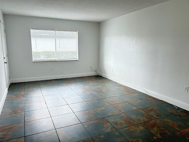1944 CONWAY ROAD 4, Orlando, FL 32812