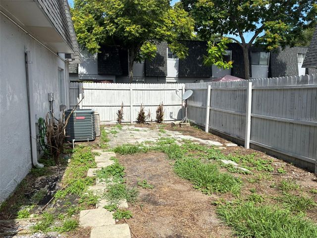 1944 CONWAY ROAD 4, Orlando, FL 32812