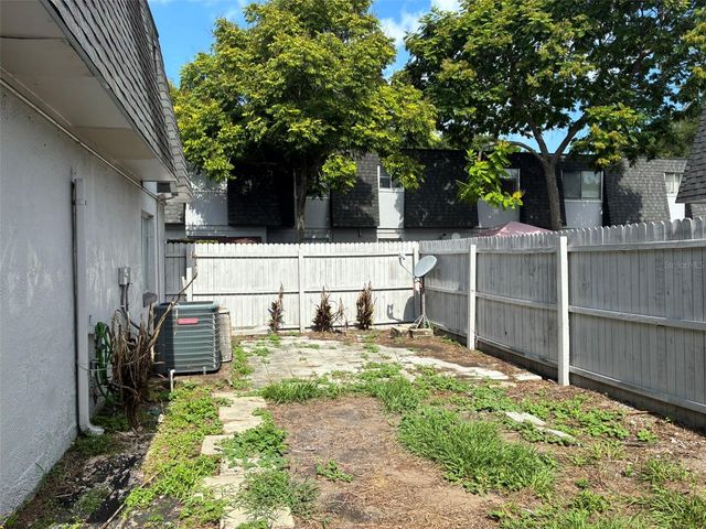 1944 CONWAY ROAD 4, Orlando, FL 32812