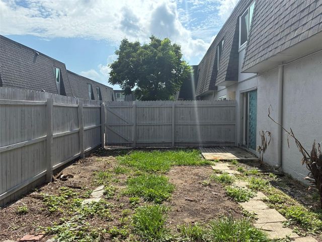 1944 CONWAY ROAD 4, Orlando, FL 32812