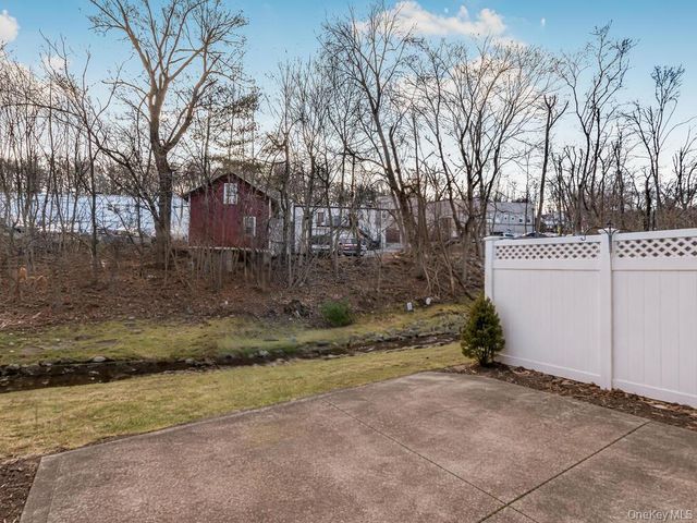 75 Colby Lane, Briarcliff Manor, NY 10510