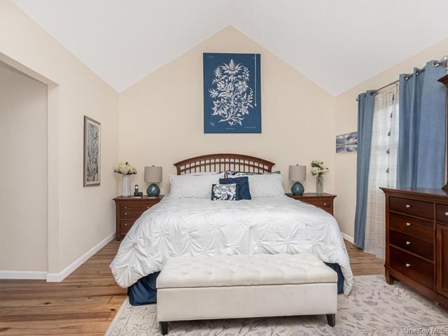 75 Colby Lane, Briarcliff Manor, NY 10510