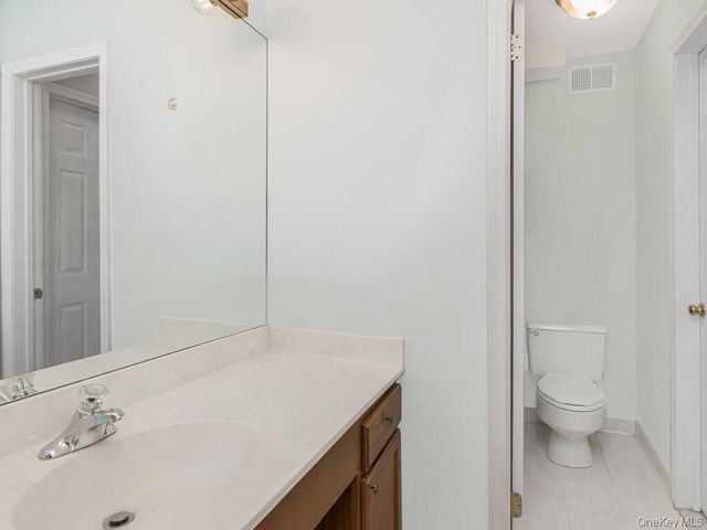 75 Colby Lane, Briarcliff Manor, NY 10510