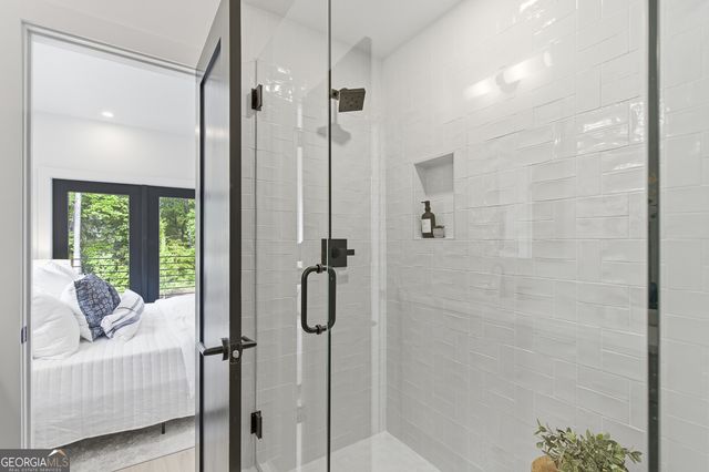 1194 Penny Lane, Atlanta, GA 30329