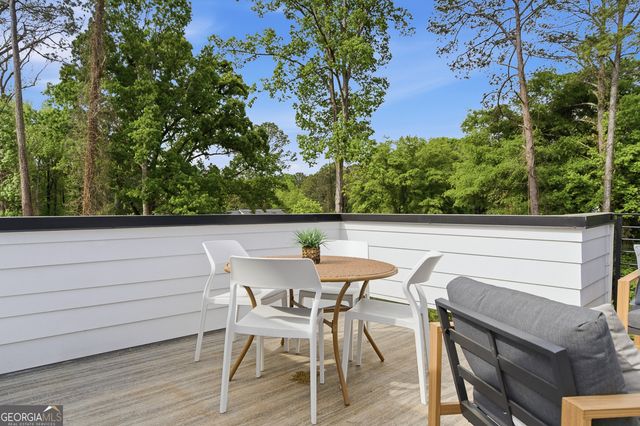 1194 Penny Lane, Atlanta, GA 30329