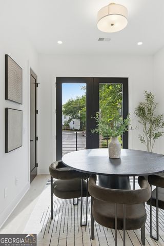1194 Penny Lane, Atlanta, GA 30329
