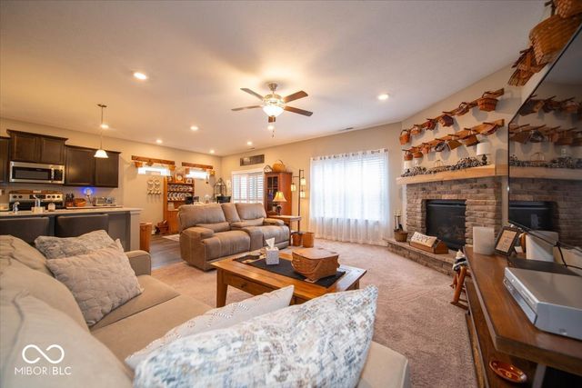 1020 Constellation Way, Franklin, IN 46131