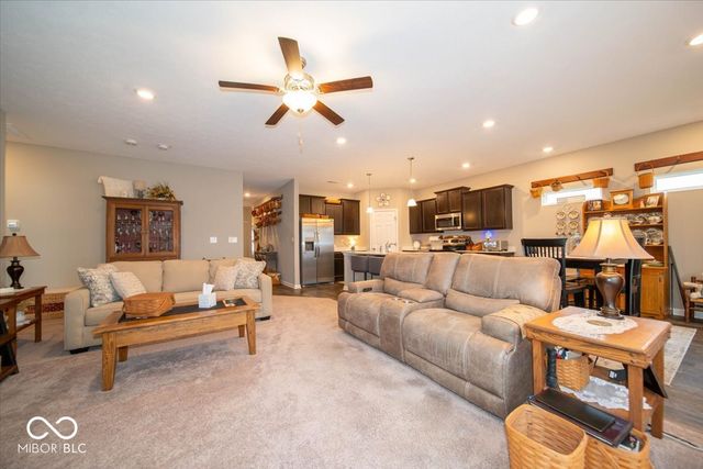 1020 Constellation Way, Franklin, IN 46131