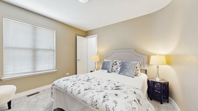 1845 N Marshfield Avenue, Chicago, IL 60622