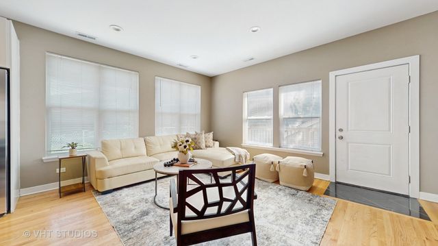 1845 N Marshfield Avenue, Chicago, IL 60622