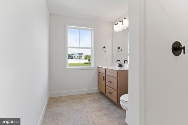 124 JENNIFER CIR, Harrisburg, PA 17112
