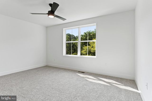 124 JENNIFER CIR, Harrisburg, PA 17112