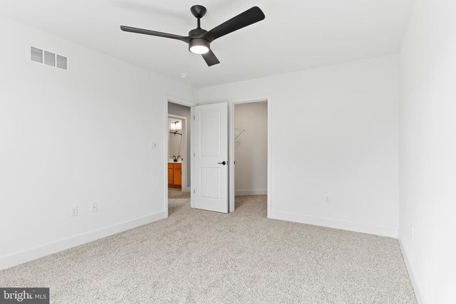124 JENNIFER CIR, Harrisburg, PA 17112