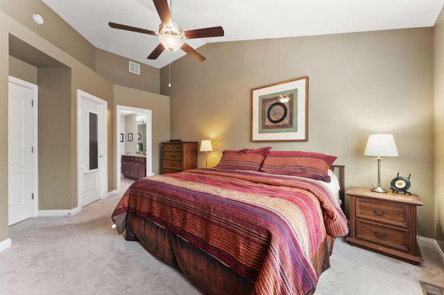 2323 Legend Circle E, Chesterton, IN 46304