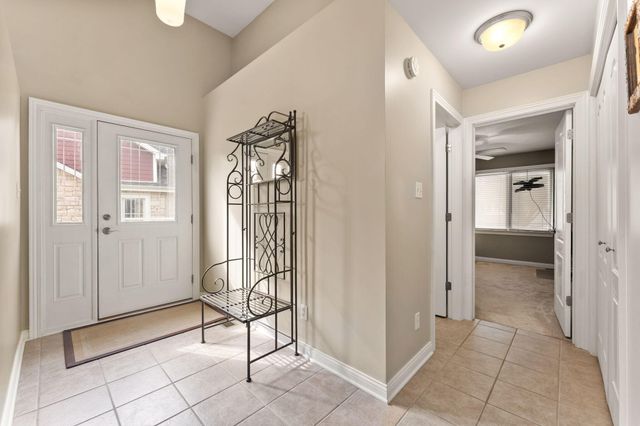 2323 Legend Circle E, Chesterton, IN 46304