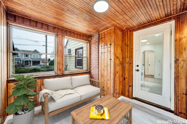 77 Spencer Street, Farmingdale, NY 11735