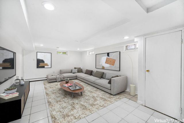 77 Spencer Street, Farmingdale, NY 11735