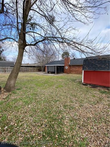 8520 S 31st Terrace, Fort Smith, AR 72908