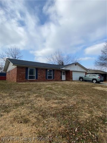 8520 S 31st Terrace, Fort Smith, AR 72908