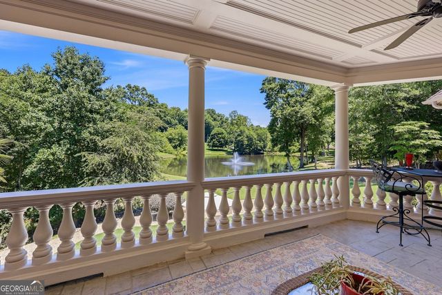 8235 Hurakan Creek Crossing, Cumming, GA 30028