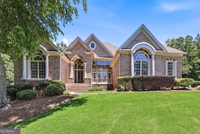 8235 Hurakan Creek Crossing, Cumming, GA 30028