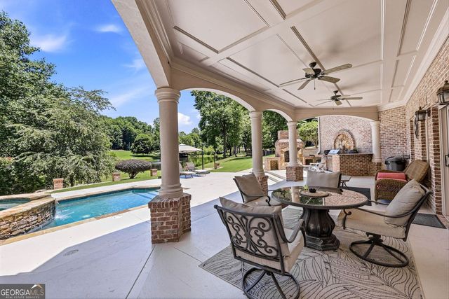 8235 Hurakan Creek Crossing, Cumming, GA 30028