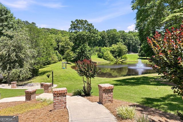 8235 Hurakan Creek Crossing, Cumming, GA 30028