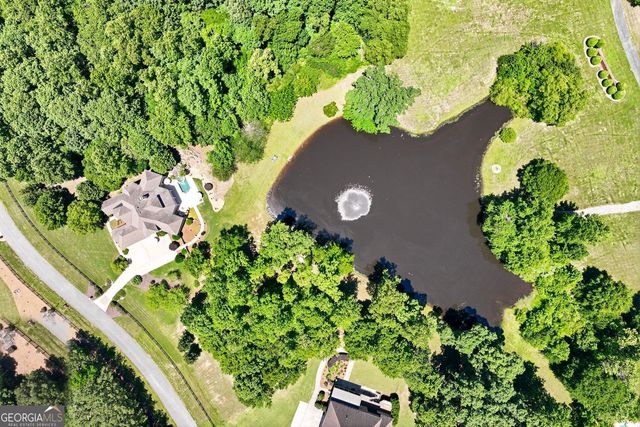 8235 Hurakan Creek Crossing, Cumming, GA 30028
