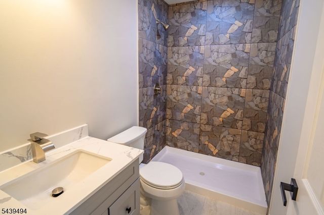 10 B Delar Pky B, Franklin Twp., NJ 08823
