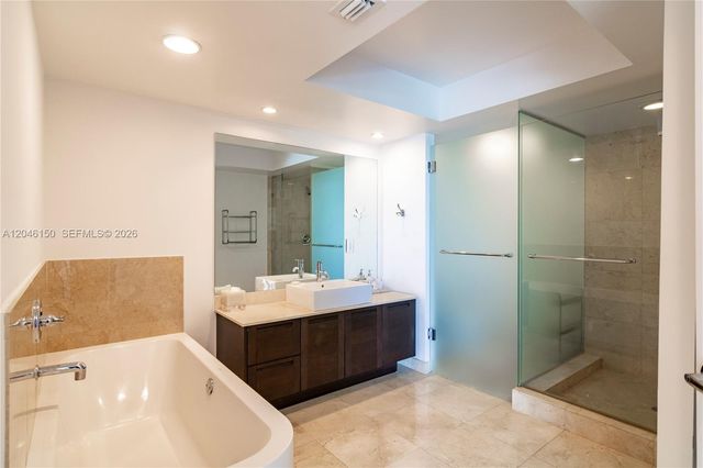 150 Sunny Isles Blvd 1-1604, Sunny Isles Beach, FL 33160