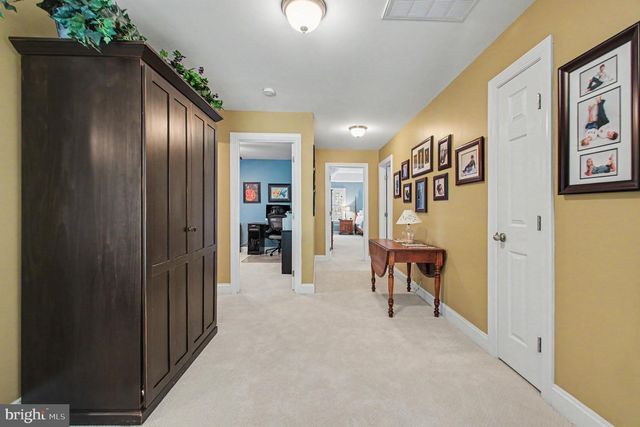 335 GENTLE BREEZE CIR, Fredericksburg, VA 22406