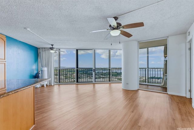 98-099 Uao Place 2504, Aiea, HI 96701