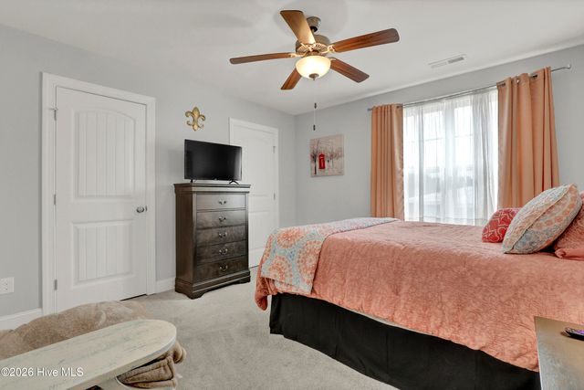116 Dogwood Lane, Hampstead, NC 28443