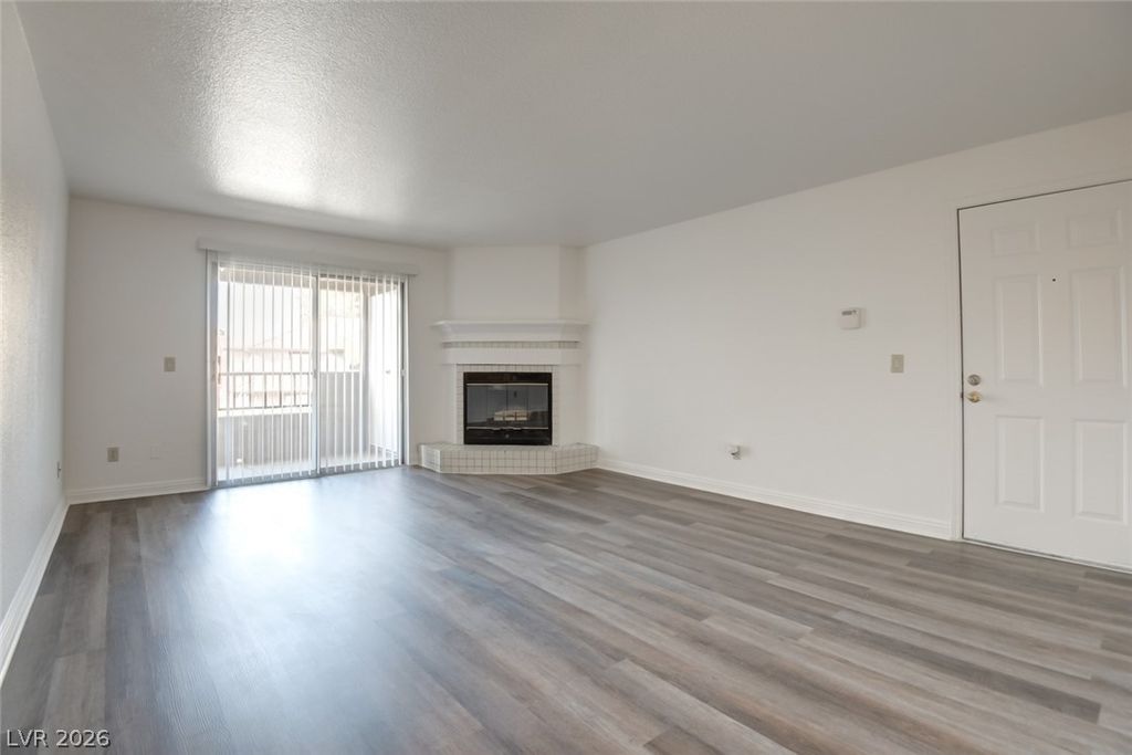 2606 South Durango Drive 214, Las Vegas, NV 89117 — photo 3