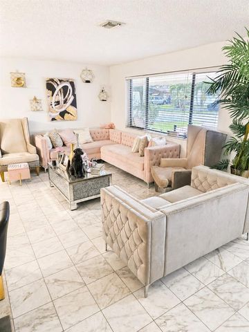 8771 NW 15th Ct, Pembroke Pines, FL 33024