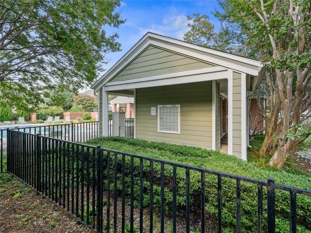 6220 Bentwood Trail 205, Dallas, TX 75252